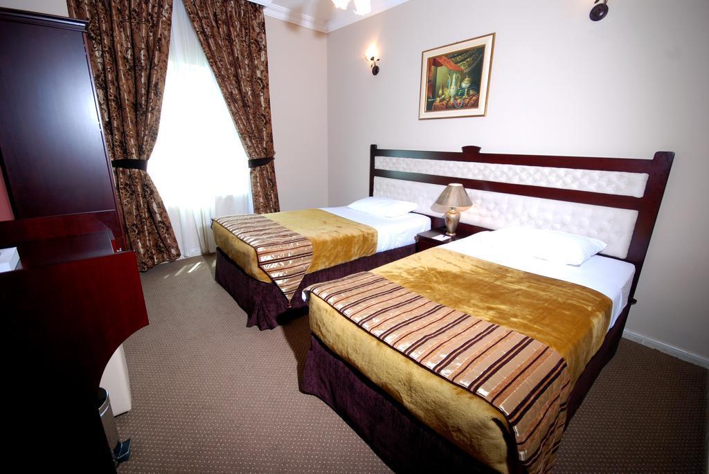 Al Bustan Hotel Sharjah Eksteriør billede