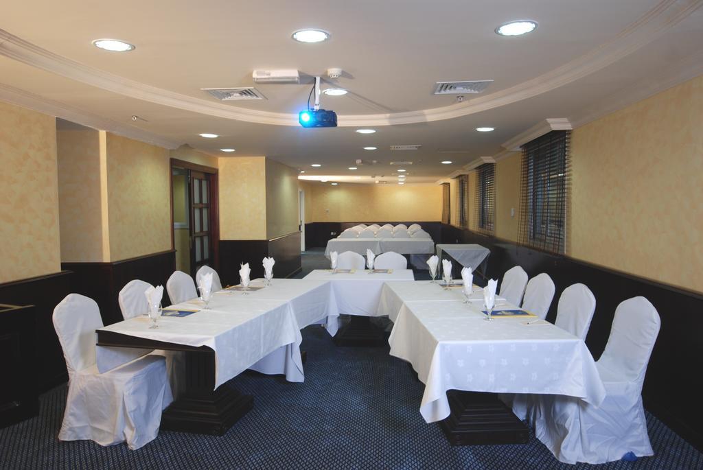 Al Bustan Hotel Sharjah Eksteriør billede