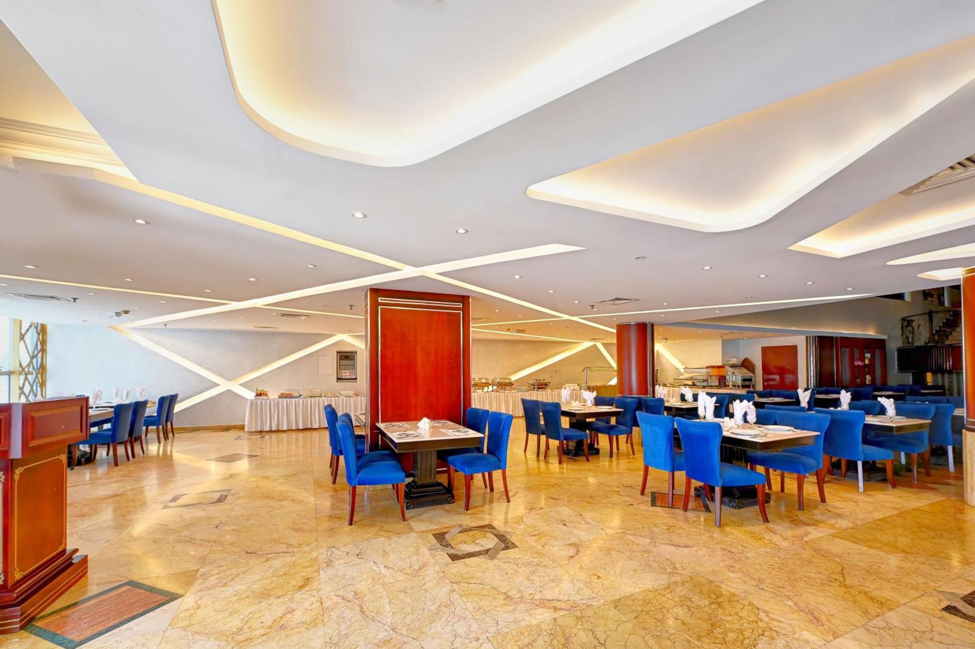 Al Bustan Hotel Sharjah Eksteriør billede