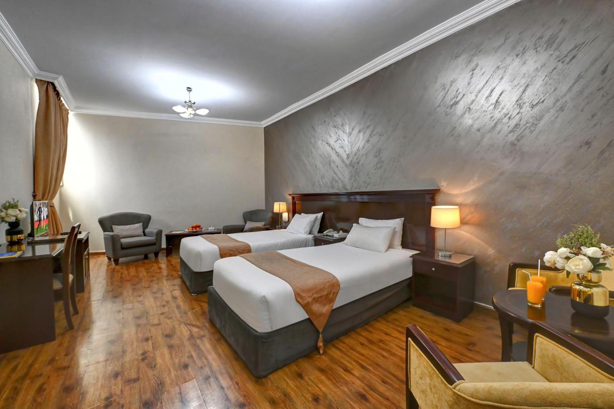 Al Bustan Hotel Sharjah Eksteriør billede